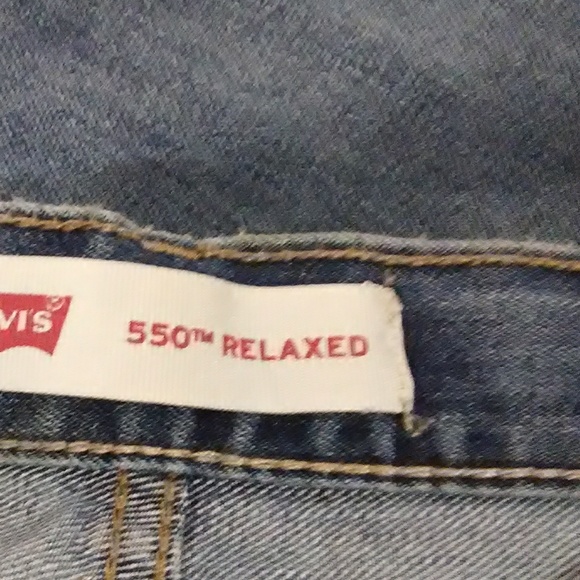 Levi's 550 Relaxed Jeans - Picture 5 of 5